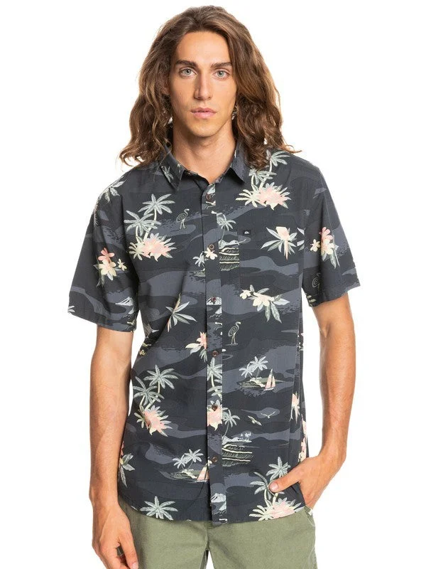 Super Sale Quiksilver Short Sleeve Men's Woven Shirts Allover Printed