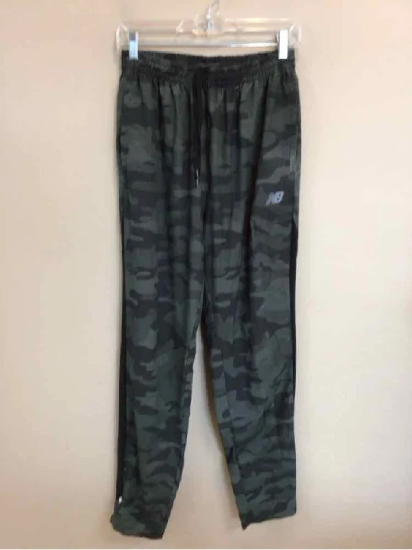 Year-End Clearance NEW BALANCE SIZE LARGE Men's PANTS