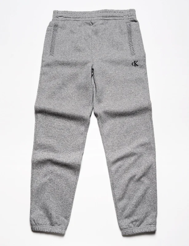 Today’s Deal FINAL SALE: Archive Logo Fleece Jogger - Heroic Heather Gray