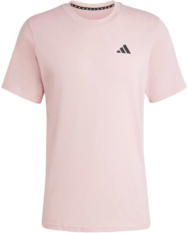 Weekend Deals That Amaze Men's Train Essentials Feelready Training T-Shirt