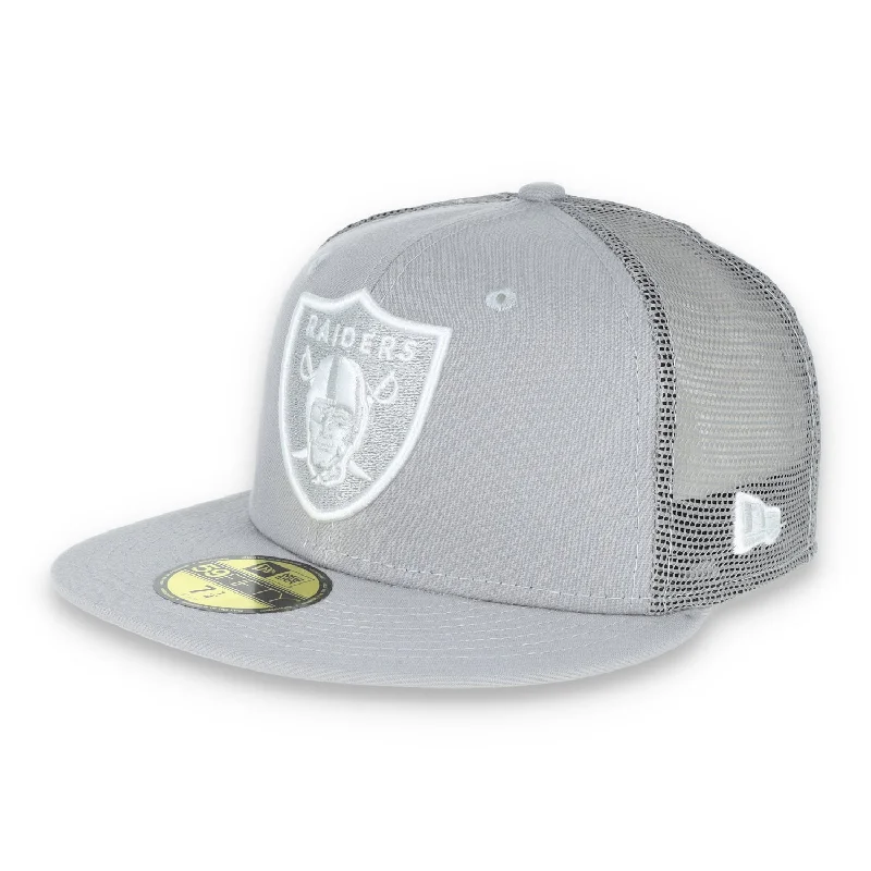 Bargain Bin New Era Las Vegas Raiders Shield 59Fifty Fitted Script Hat-Grey/Mesh