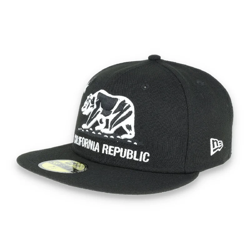 Online Exclusive NEW ERA CALIFORNIA REPUBLIC 59FIFTY FITTED BLACK AND WHITE HAT