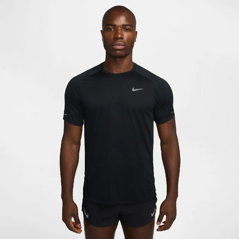 Steals and Deals Men's Stride Dri-FIT ADV Short-Sleeve Running Top