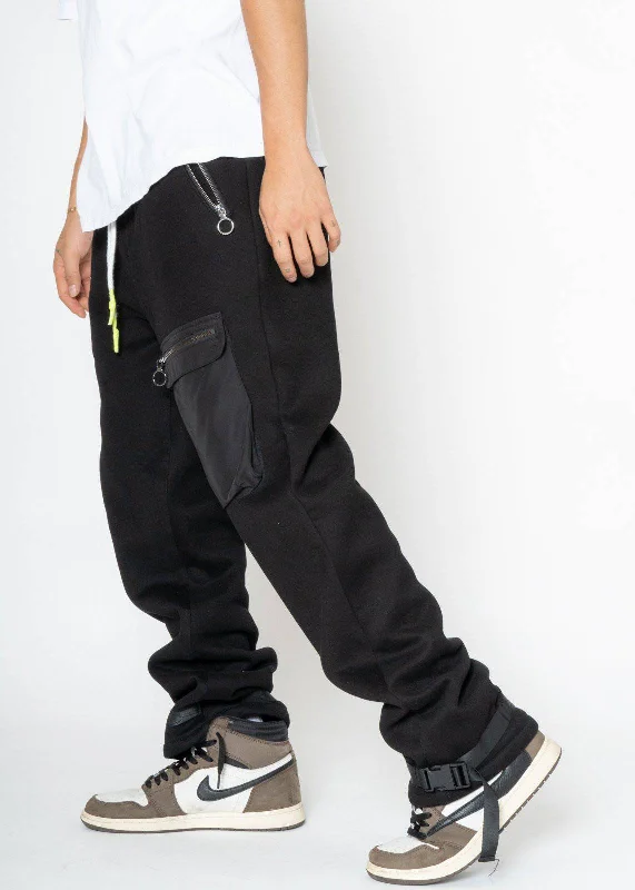New Markdowns Konus Men's Bellow Pocket Sweatpants in Black