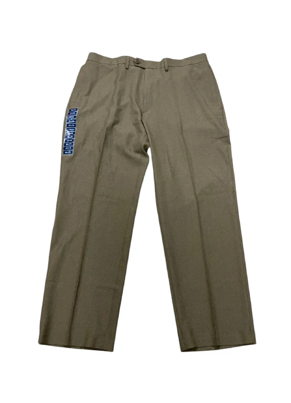 Your Weekend, Your Savings NWT Haggar Men's Pant Brown 38X29