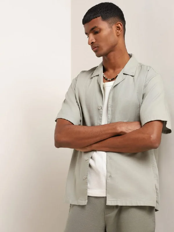 Buy More, Save More ETA Green Solid Cotton Relaxed Fit Shirt
