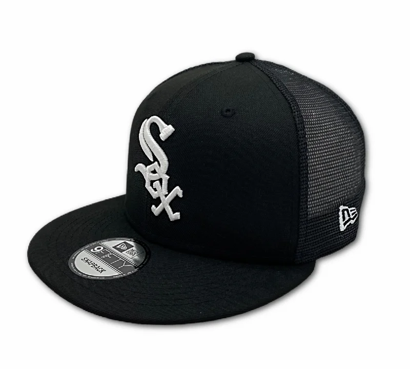 Deal Alert CHICAGO WHITE SOX NEW ERA CLASSIC TRUCKER C1 9FIFTY SNAPBACK