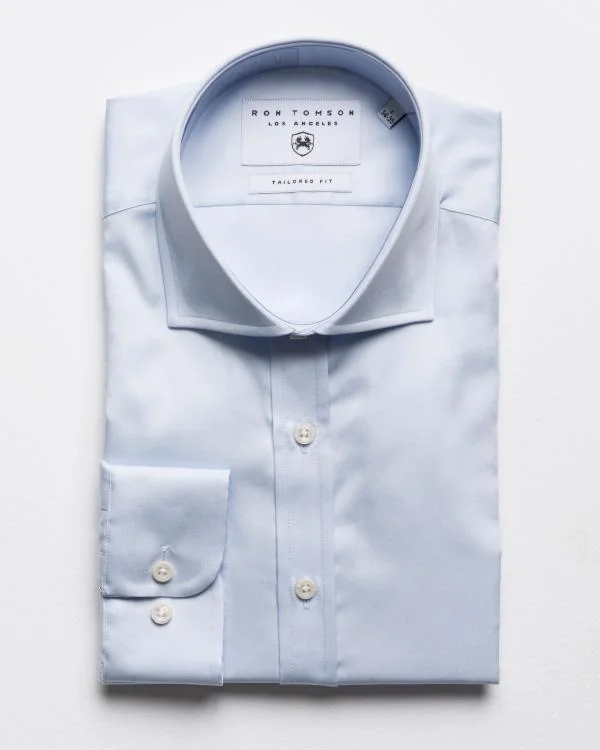 Spread Collar Fitted Dress Shirt - Light Blue