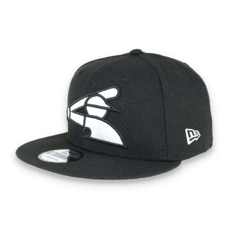 Deal of the Day CHICAGO WHITE SOX NEW ERA BASIC COLLECTION SNAPBACK 9FIFTY-BLACK AND WHITE Deal of the Day CHICAGO WHITE SOX NEW ERA BASIC COLLECTION SNAPBACK 9FIFTY-BLACK AND WHITE