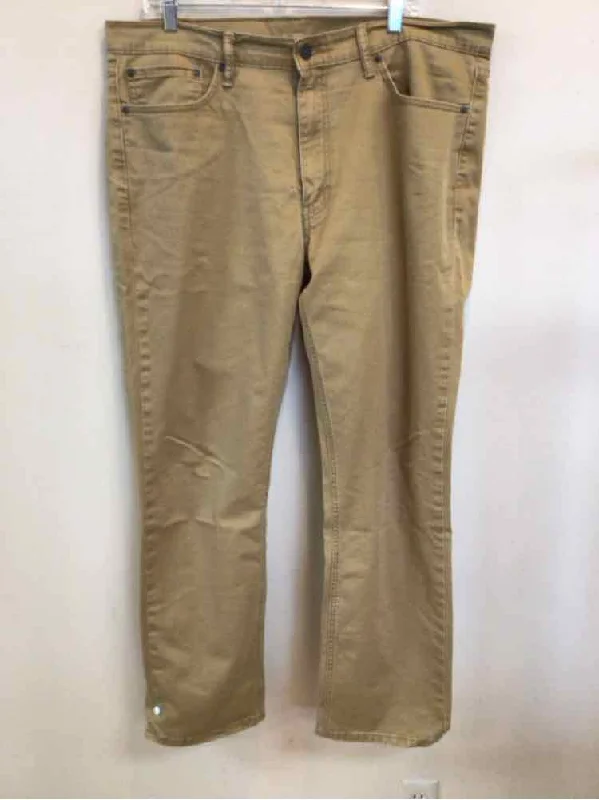 Super Bargain SIZE 37 LEVI'S Men's PANTS
