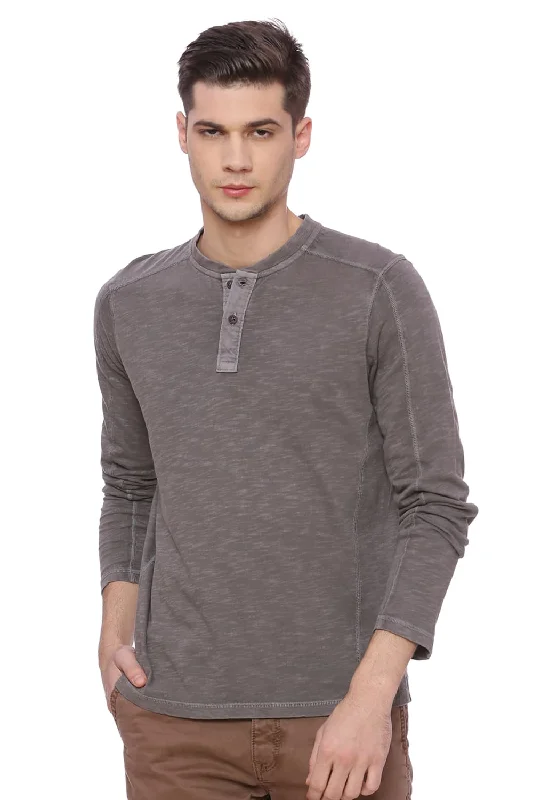 Fantastic Offers Muscle Fit Henley T Shirt
