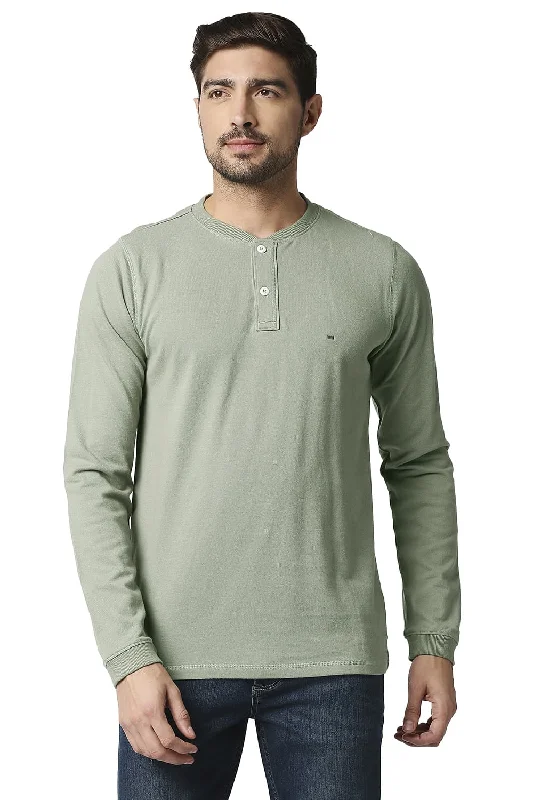 Unmissable Offer Muscle Fit Henley T-shirt