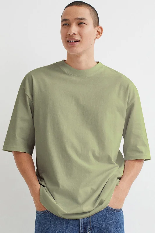 Can't Miss Green Oversized T-Shirt Front