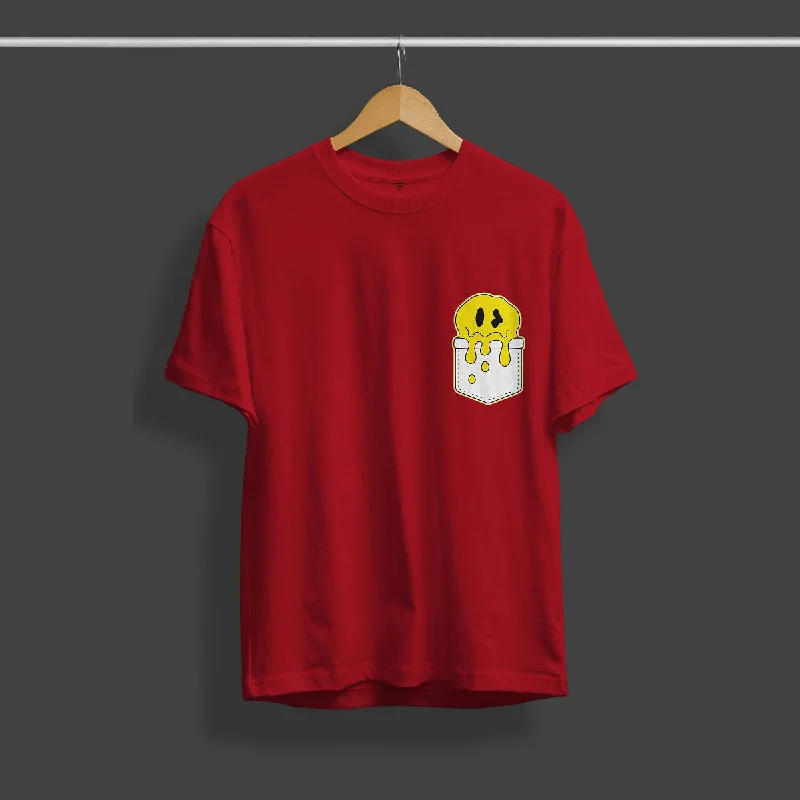 Closeout Deal Red Graphic Printed T-Shirt