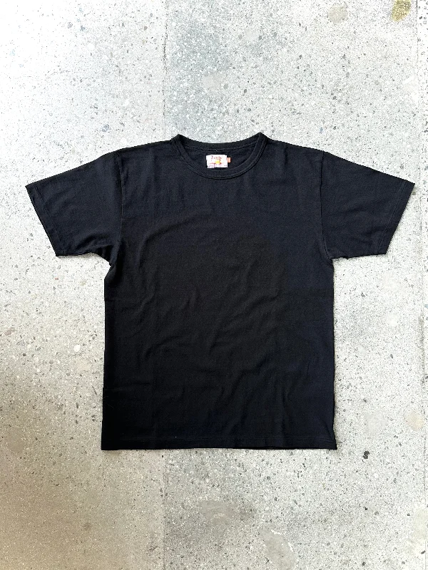 Weekend Bargains to Love Sunray Jet Anthracite Black Haleiwa T-Shirt