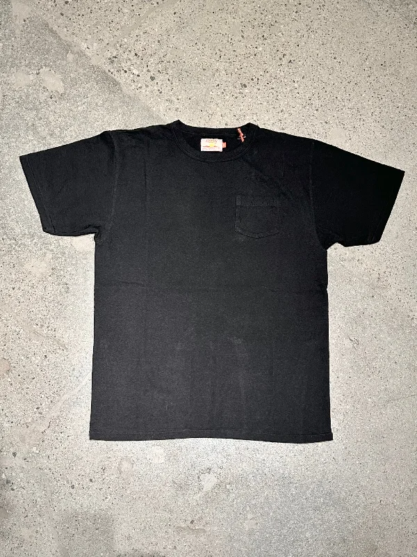 Weekend Discounts to Relish Sunray Jet Anthracite Black Pocket Hanalei T-Shirt